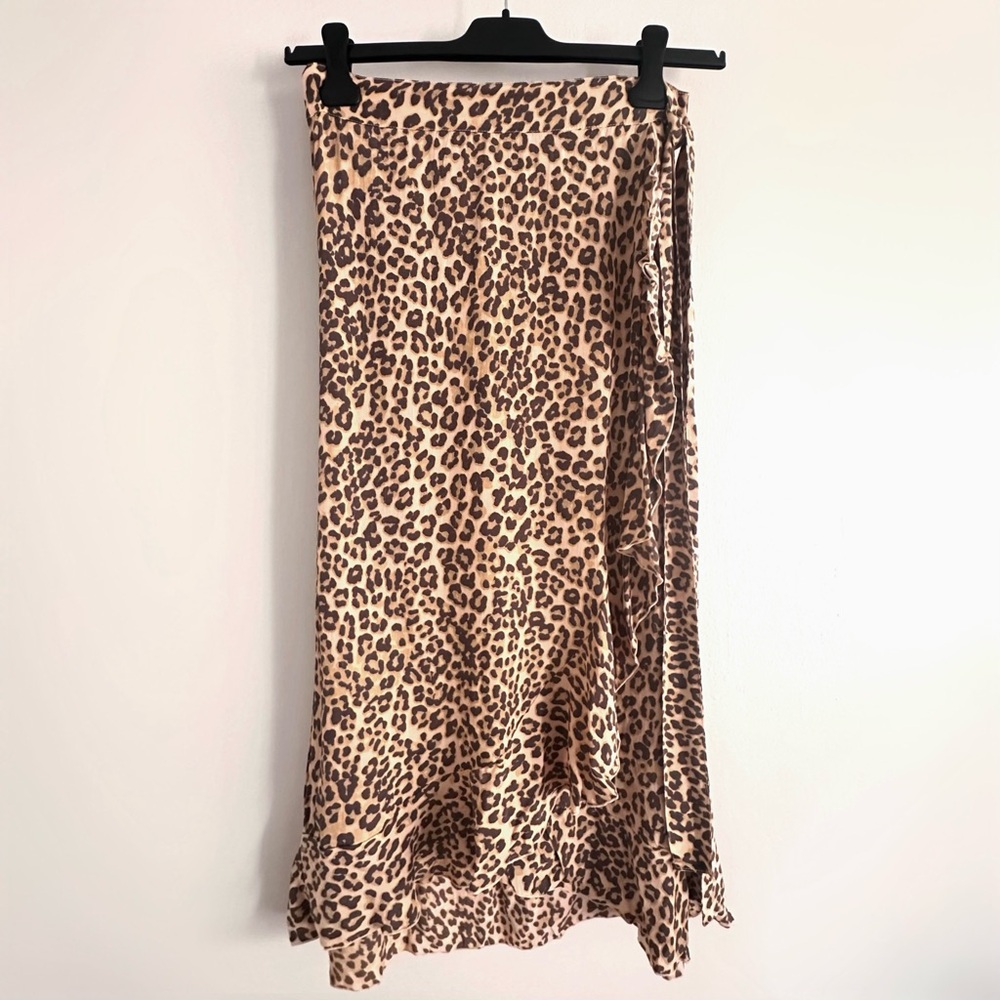 FAITHFUL THE BRAND WRAP LEOPARD SKIRT